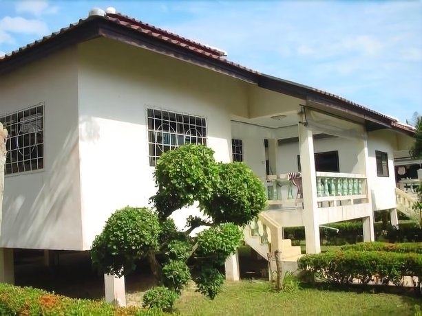 Imagen general del Hotel New Sunrise Village Bang Po Beach. Foto 4