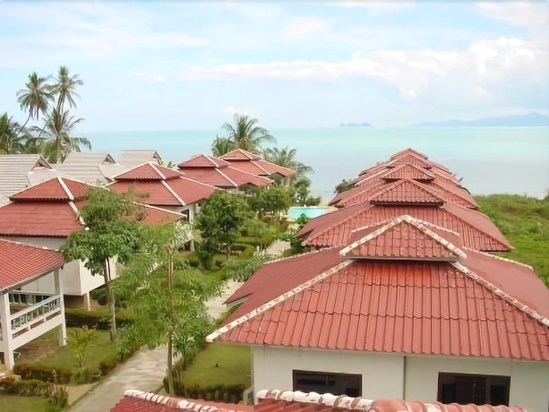 Imagen general del Hotel New Sunrise Village Bang Po Beach. Foto 5