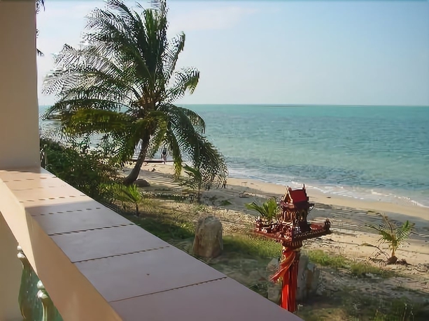 Imagen de los exteriores del Hotel New Sunrise Village Bang Po Beach. Foto 9