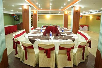Imagen de los interiores del Hotel New Temple's Town. Foto 12