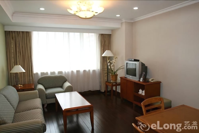 Imagen de la habitación del Hotel New Tian He. Foto 4