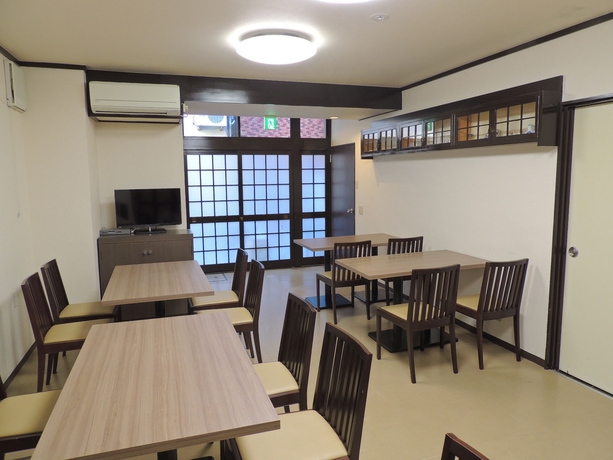 Imagen del bar/restaurante del Hotel New Touhoku. Foto 3