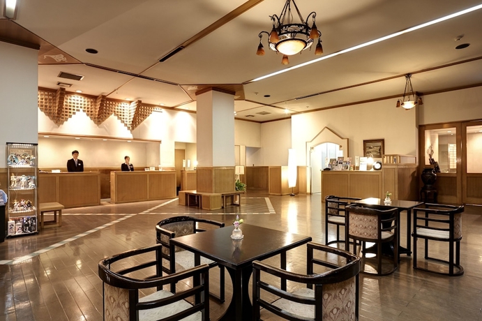 Imagen de los interiores del Hotel New Tsuruta. Foto 18