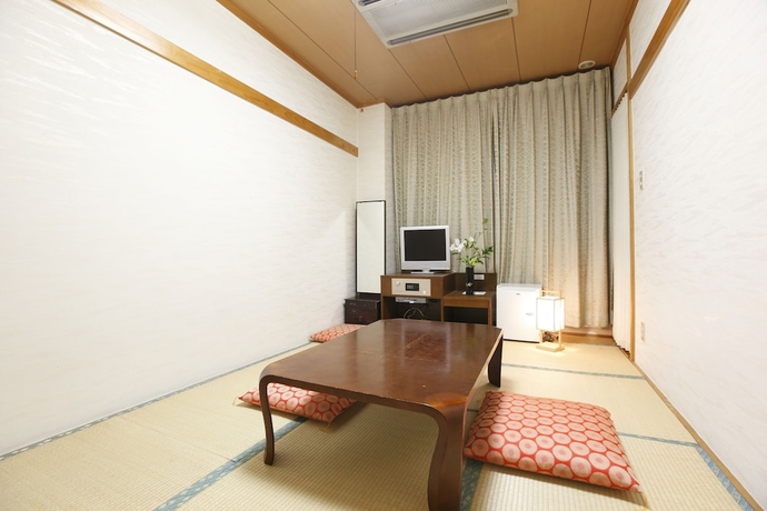Imagen de la habitación del Hotel New Ueno. Foto 6