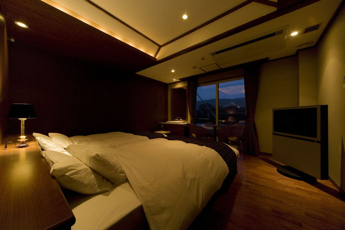 Imagen del bar/restaurante del Hotel New Wakasa. Foto 4