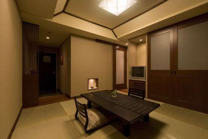 Imagen de la habitación del Hotel New Wakasa. Foto 15