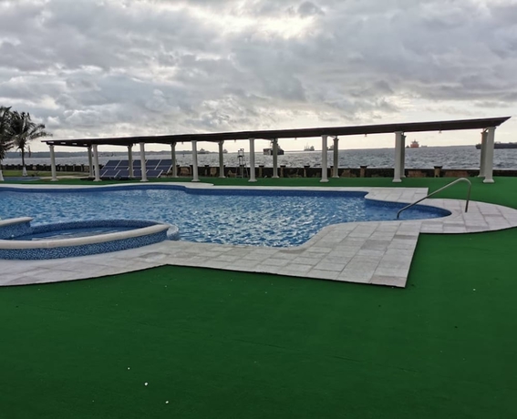 Imagen de la piscina del Hotel New Washington. Foto 19