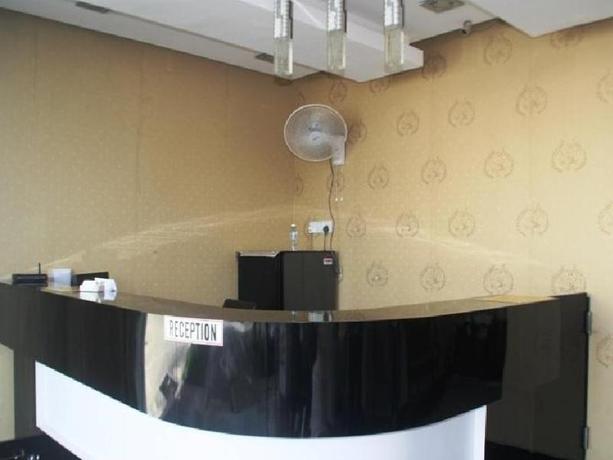 Imagen de los interiores del Hotel New Wave Rawang. Foto 4