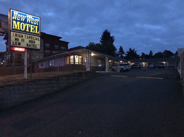Imagen de los exteriores del Hotel New West Motel. Foto 4