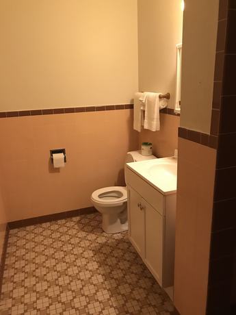 Imagen de la habitación del Hotel New West Motel. Foto 3