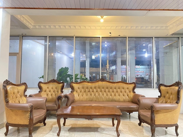 Imagen de los interiores del Hotel New Wijaya. Foto 16