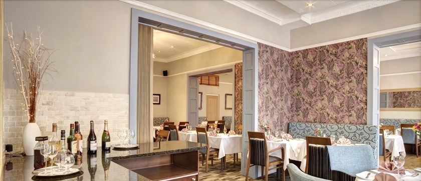 Imagen del bar/restaurante del Hotel New Wilmington. Foto 2