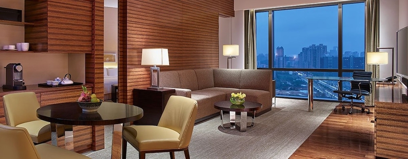 Imagen de la habitación del Hotel New World Guiyang Hotel. Foto 15