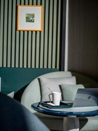 Imagen de la habitación del Hotel New World Hoiana Beach Resort. Foto 16