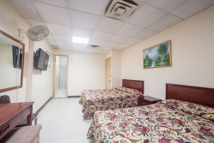 Imagen de la habitación del Hotel New World, Little Italy. Foto 4