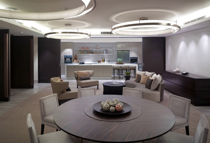 Imagen de los interiores del Hotel New World Makati. Foto 13