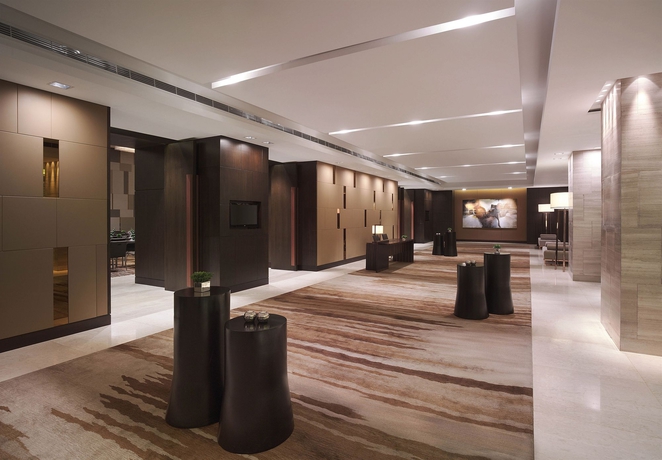 Imagen de los interiores del Hotel New World Makati. Foto 15