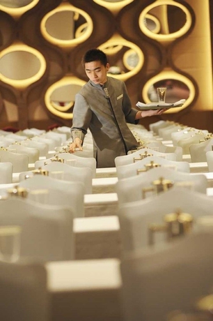 Imagen de los interiores del Hotel New World Wuhan. Foto 10