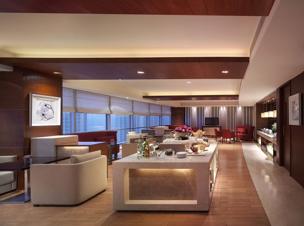 Imagen del bar/restaurante del Hotel New World Wuhan. Foto 3