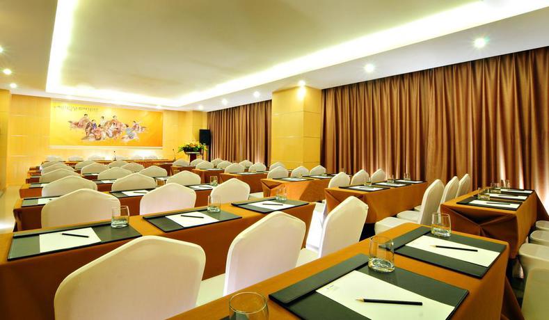 Imagen de los interiores del Hotel New Xi'an. Foto 19
