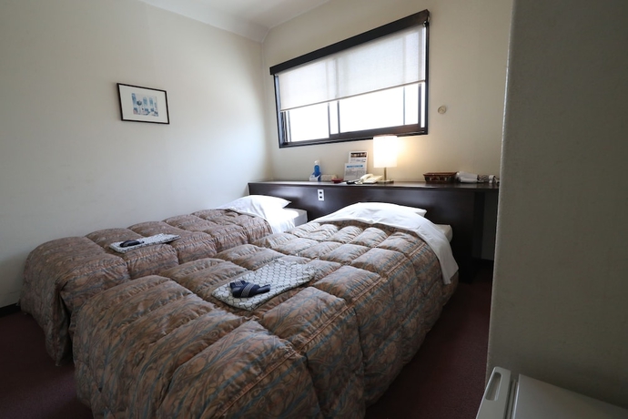 Imagen de la habitación del Hotel New Yama. Foto 9