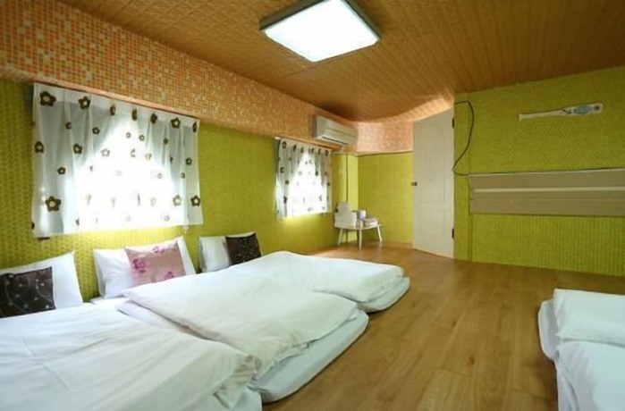Imagen de la habitación del Hotel New York BnB. Foto 17