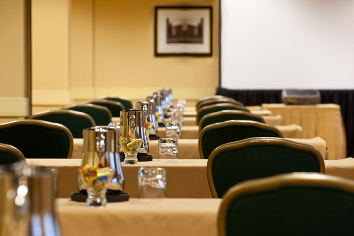 Imagen de los interiores del Hotel New York LaGuardia Airport Marriott. Foto 11