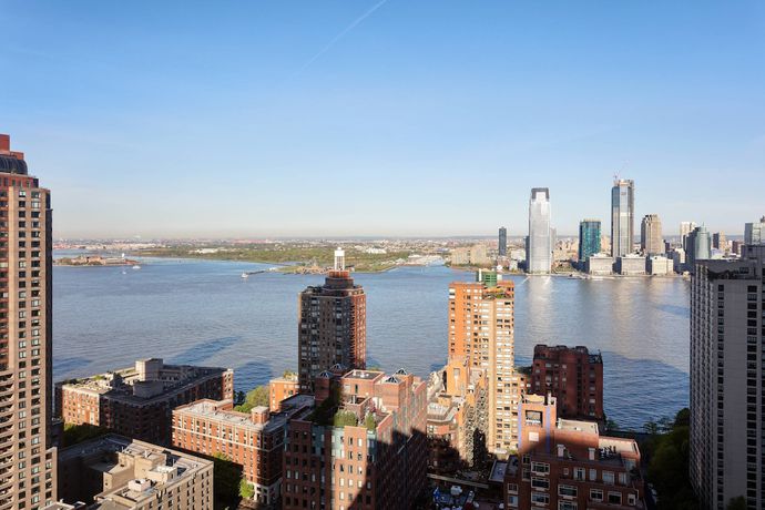 Imagen de la habitación del Hotel New York Marriott Downtown. Foto 3