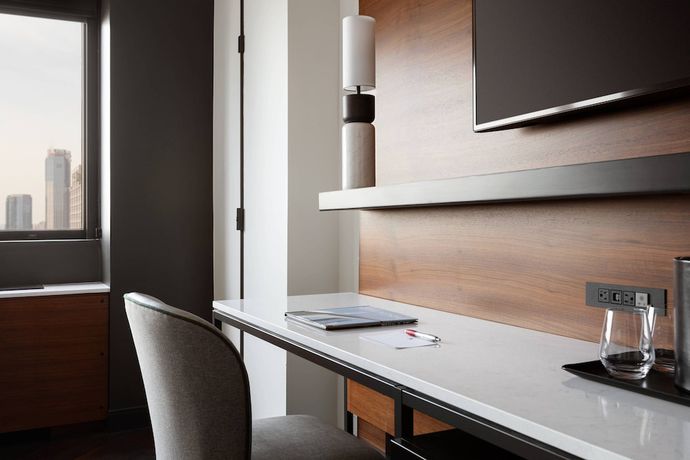 Imagen de la habitación del Hotel New York Marriott Downtown. Foto 6