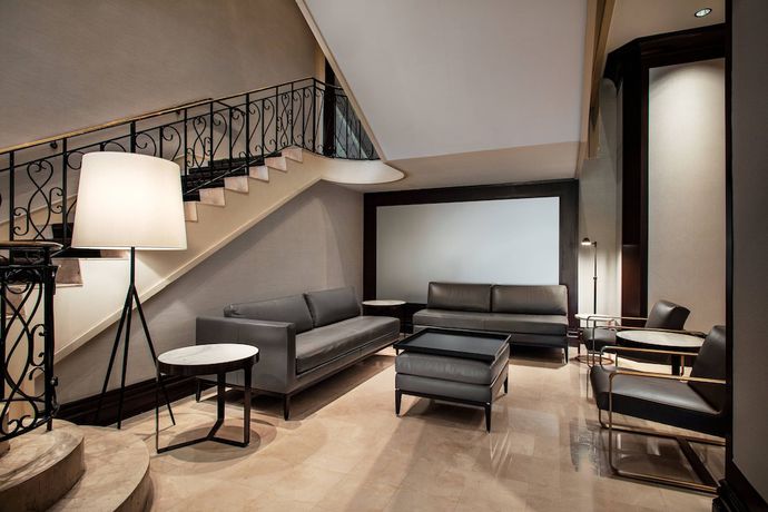 Imagen de los interiores del Hotel New York Marriott Downtown. Foto 19