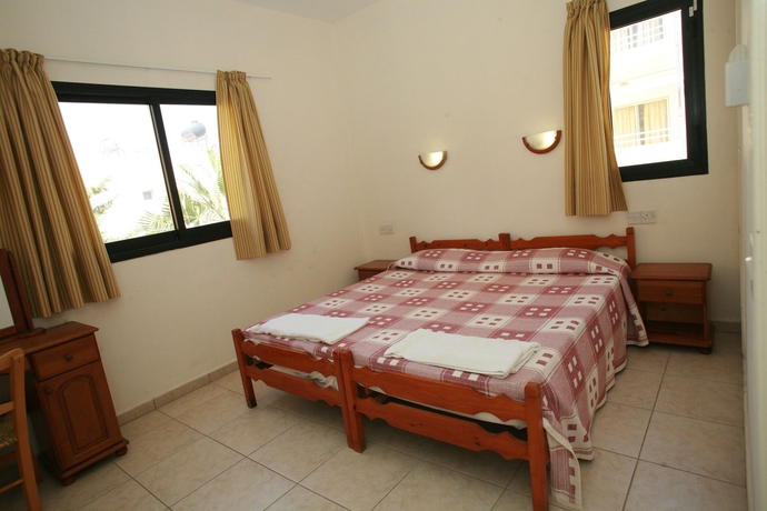 Imagen de la habitación del Hotel New York Plaza Apartments. Foto 3