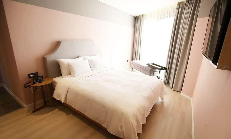 Imagen de la habitación del Hotel NewCZ Gwangan. Foto 15