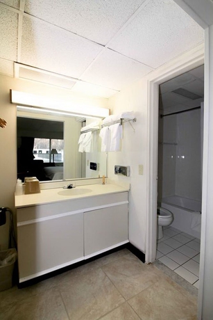 Imagen de la habitación del Hotel Newburgh Inn, Newburgh. Foto 16