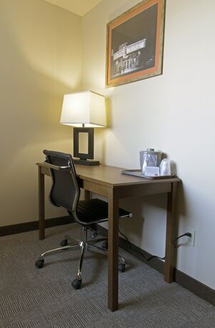 Imagen de la habitación del Hotel Newcastle Lodge and Convention Center. Foto 16