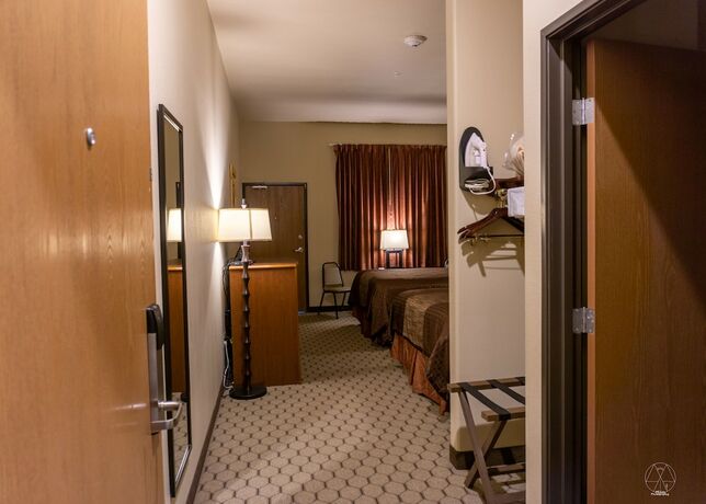 Imagen de la habitación del Hotel Newcastle Lodge and Convention Center. Foto 19