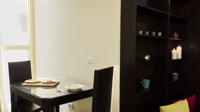 Imagen de la habitación del Hotel Newcity Suites and Apartments. Foto 3