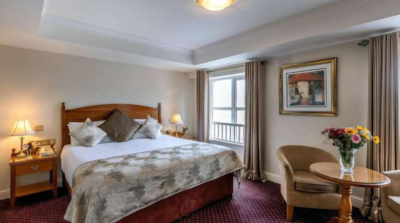 Imagen de la habitación del Hotel Newgrange. Foto 19