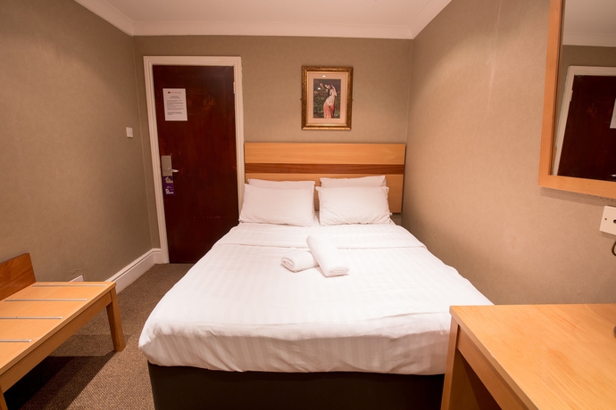 Imagen de la habitación del Hotel Newham. Foto 5