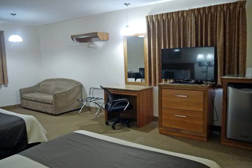 Imagen de la habitación del Hotel Newmarket Inn. Foto 8