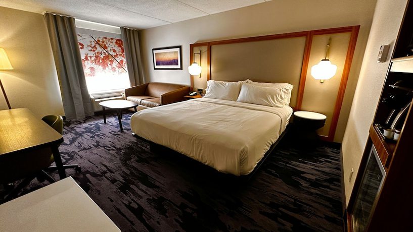 Imagen de la habitación del Hotel Newmarket and Suites. Foto 10
