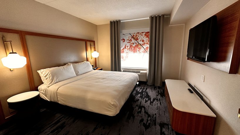 Imagen de la habitación del Hotel Newmarket and Suites. Foto 16