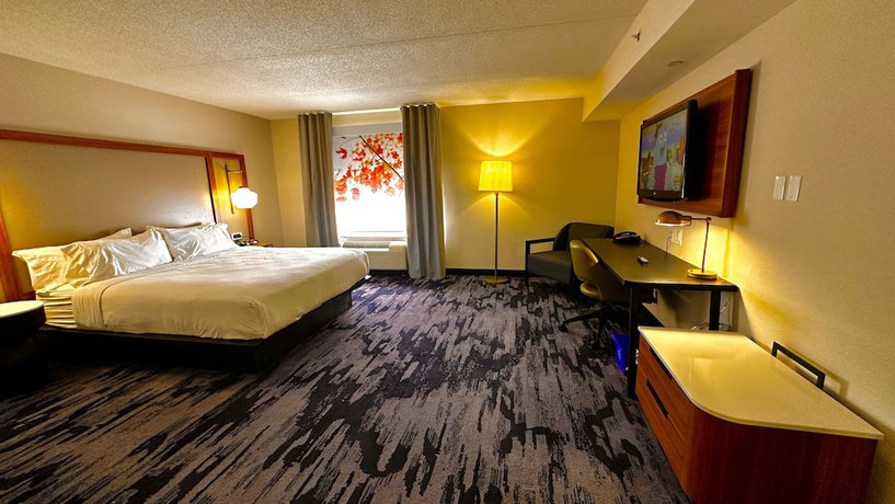 Imagen de la habitación del Hotel Newmarket and Suites. Foto 19