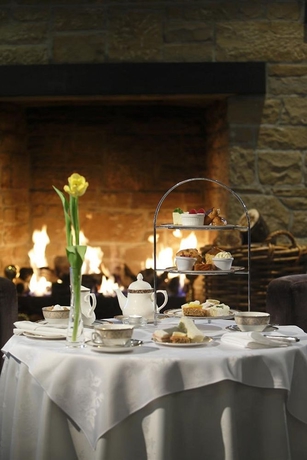 Imagen del bar/restaurante del Hotel Newpark. Foto 2