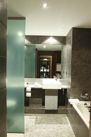 Imagen de la habitación del Hotel Newpark. Foto 6