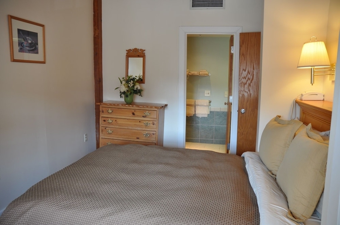 Imagen de la habitación del Hotel Newport Bay Club and. Foto 10