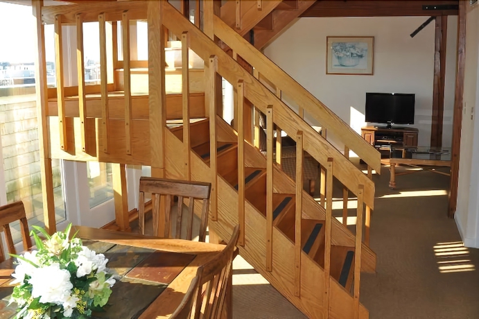 Imagen de la habitación del Hotel Newport Bay Club and. Foto 11