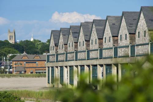 Imagen de la habitación del Hotel Newport Beach and Suites. Foto 9