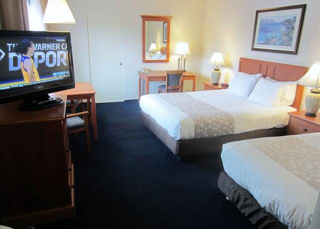 Imagen general del Hotel Newport Channel Inn - Near Huntington State Beach. Foto 2