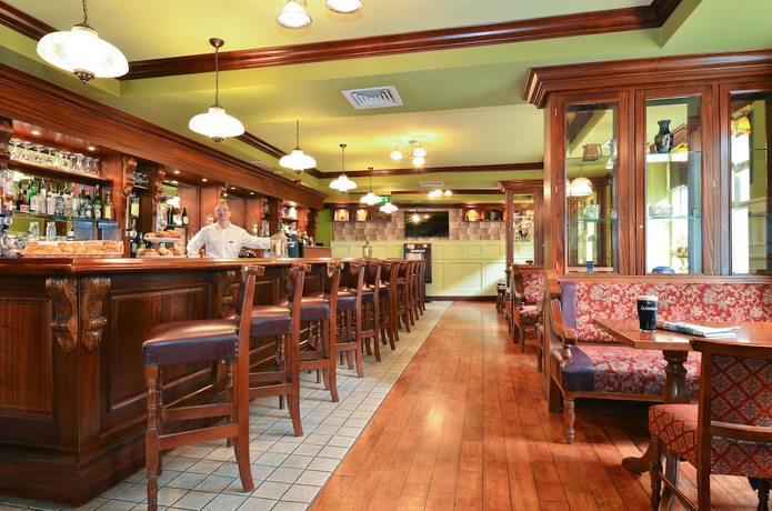 Imagen del bar/restaurante del Hotel Newport. Foto 5