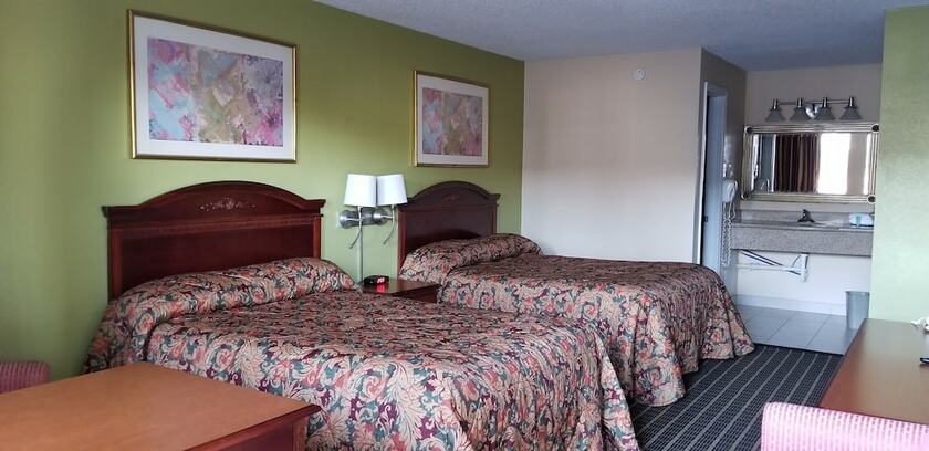 Imagen de la habitación del Hotel Newport News Inn. Foto 17